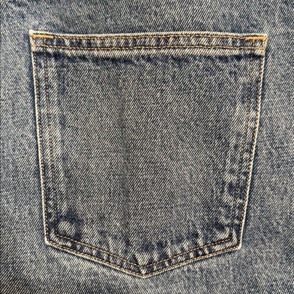 Favorite Daughter The Masha Shortie [Petite] Jeans - Picture 10 of 12